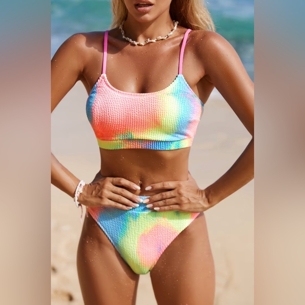 Cupshe Tie-Dye Wash Textured Scoop
Neck Top & High Waist Bikini Set